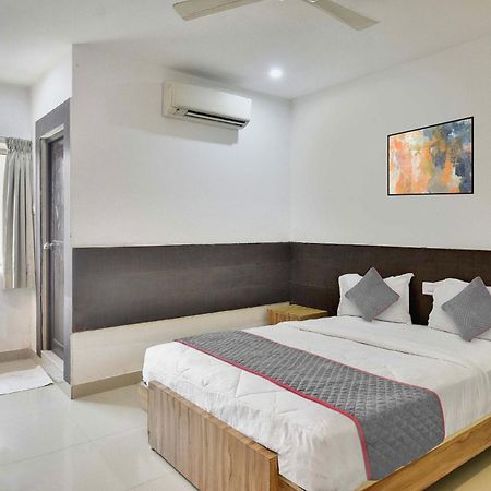 فندق Collection O Elite Residency شيناي المظهر الخارجي الصورة