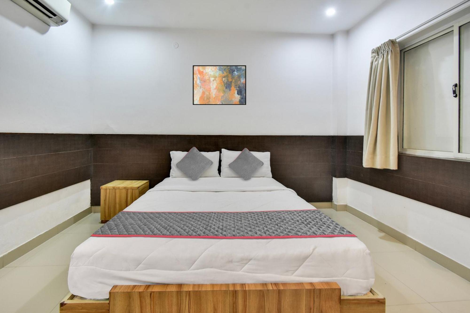 فندق Collection O Elite Residency شيناي المظهر الخارجي الصورة