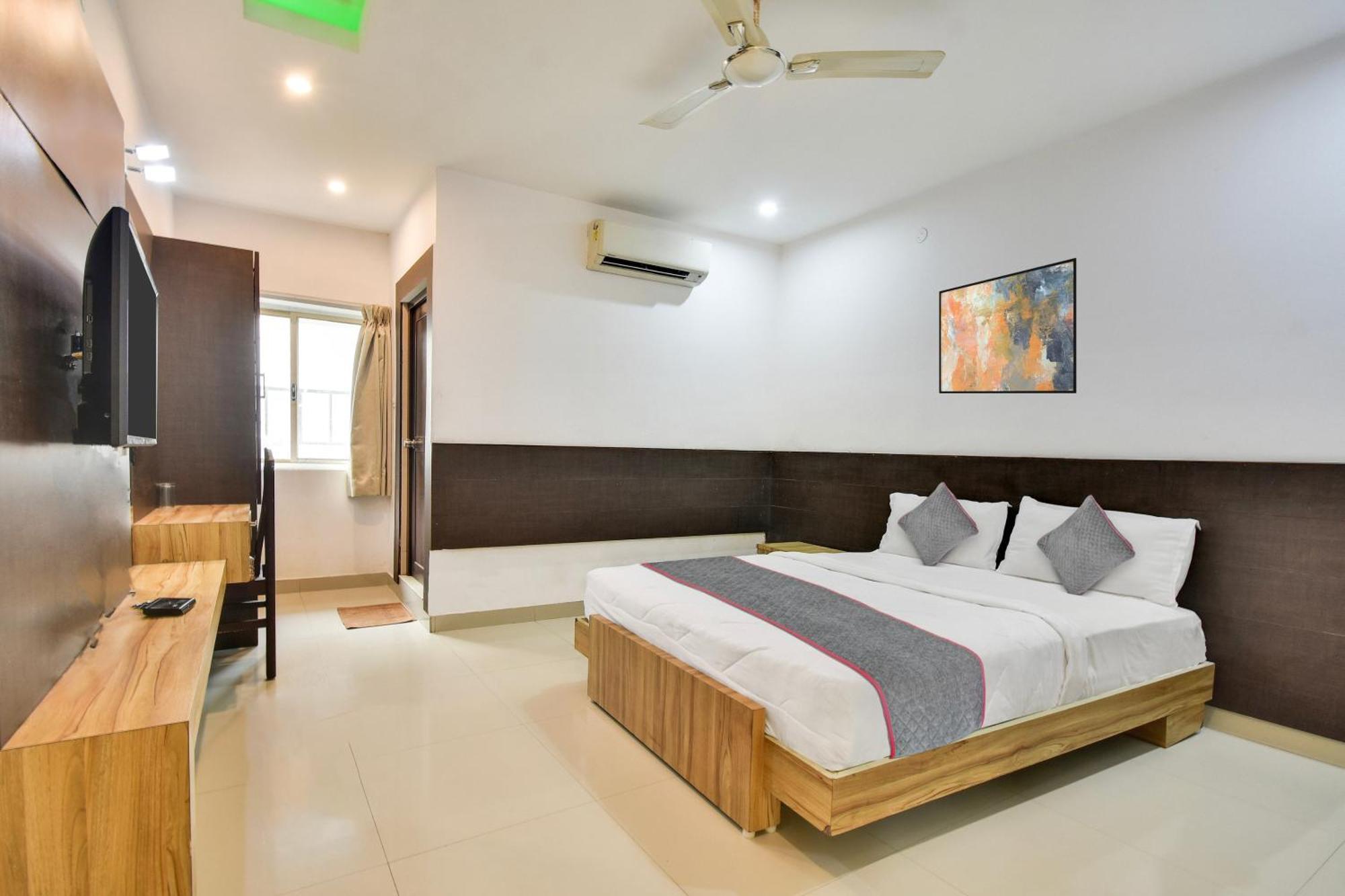 فندق Collection O Elite Residency شيناي المظهر الخارجي الصورة
